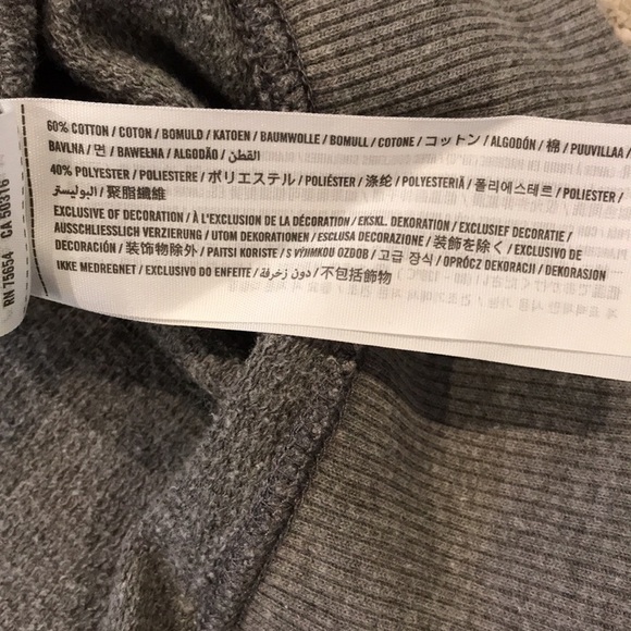HOLLISTER Gray Scoop Neck Shirt Size Small - Picture 6 of 9